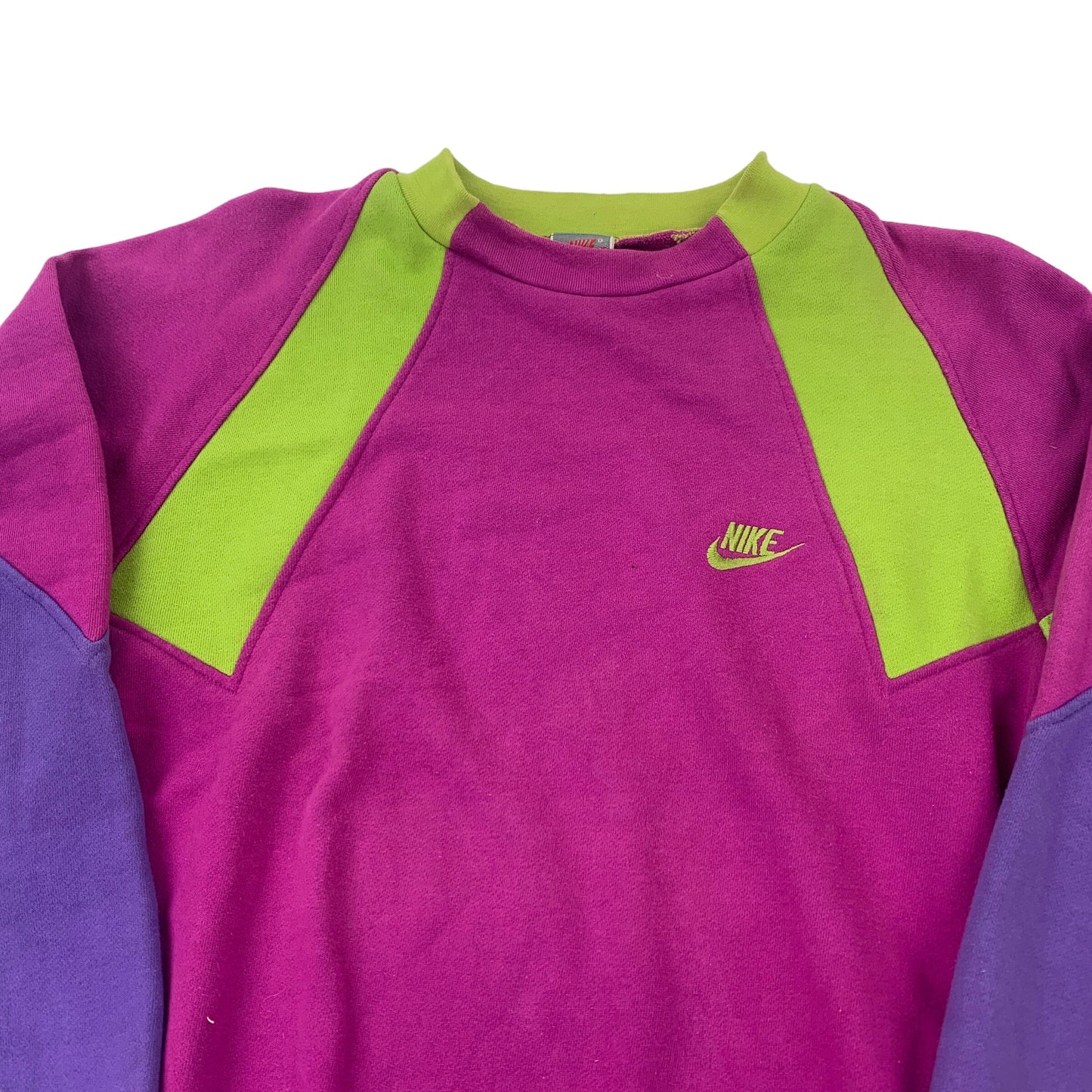 Nike Sweatshirt (Silver Tag) Sweater - M Sweaters Nike coat outerwear pufferseason second hand vintage shop österreich germany deutschland angebot daunenjacke winterjacke jacke