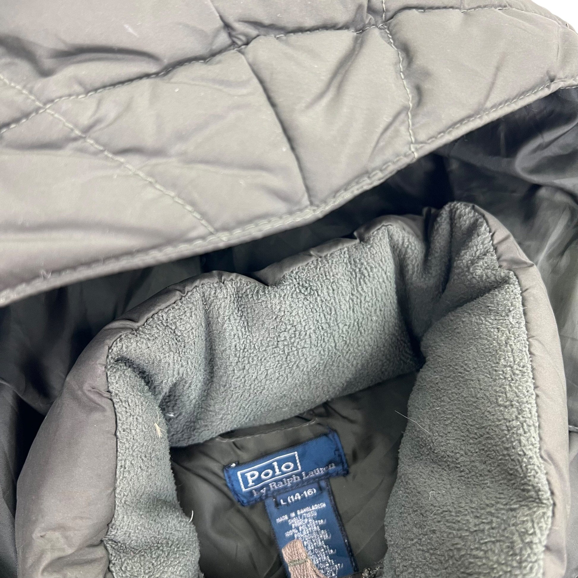 Polo Ralph Lauren Puffer Jacket - L (14-16) Ralph Lauren Ralph Lauren coat outerwear pufferseason second hand vintage shop österreich germany deutschland angebot daunenjacke winterjacke jacke