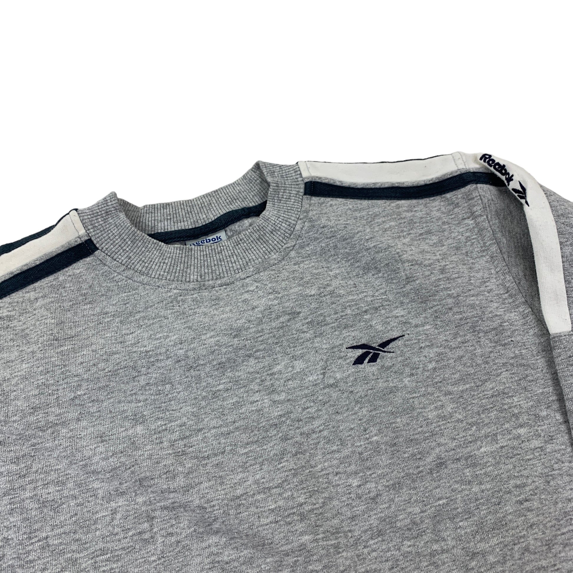 Reebok Sweater - S Sweaters Reebok coat outerwear pufferseason second hand vintage shop österreich germany deutschland angebot daunenjacke winterjacke jacke