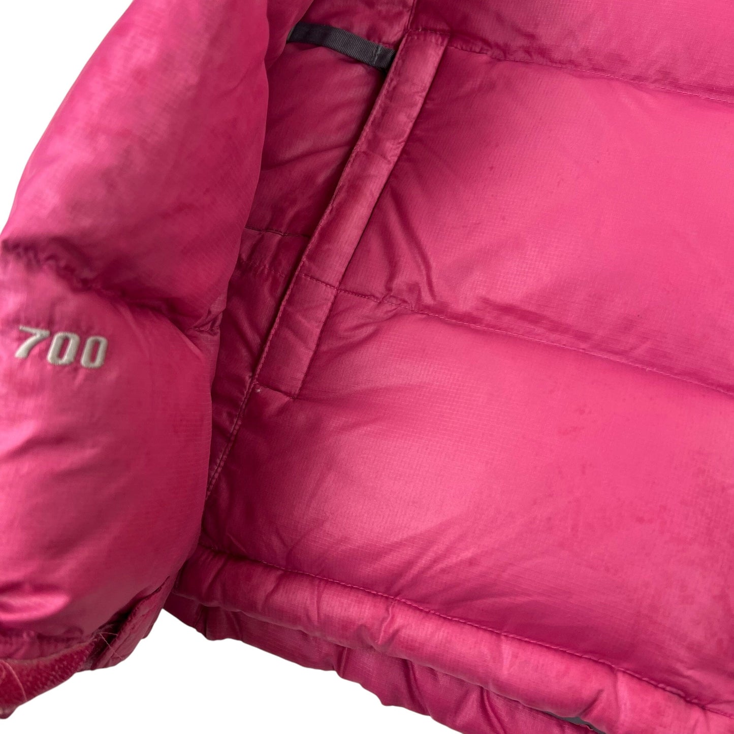 The North Face 700 Nuptse Puffer Jacket - Women L The North Face pufferseason coat outerwear pufferseason second hand vintage shop österreich germany deutschland angebot daunenjacke winterjacke jacke