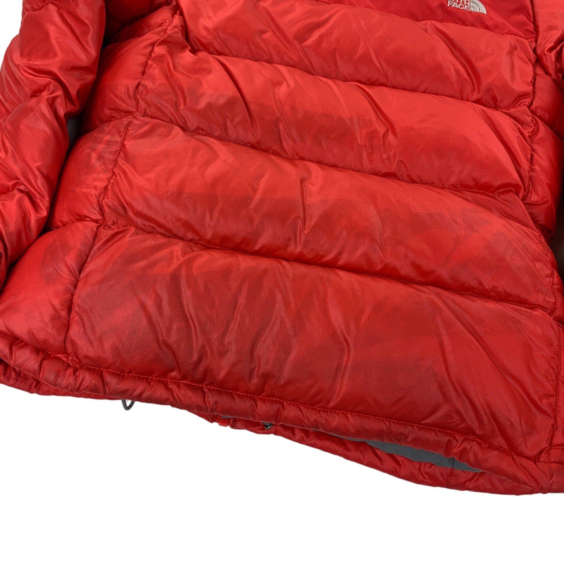 The North Face 700 Nuptse Puffer - Women M The North Face The North Face coat outerwear pufferseason second hand vintage shop österreich germany deutschland angebot daunenjacke winterjacke jacke