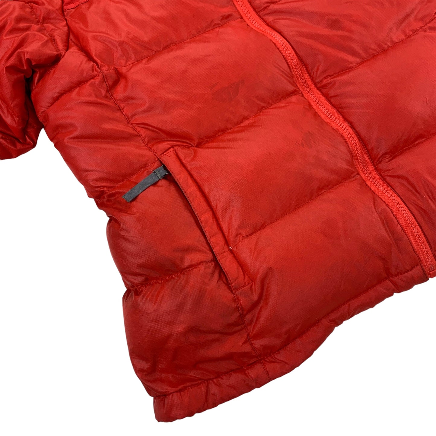 The North Face 700 Nuptse Puffer - Women M The North Face The North Face coat outerwear pufferseason second hand vintage shop österreich germany deutschland angebot daunenjacke winterjacke jacke