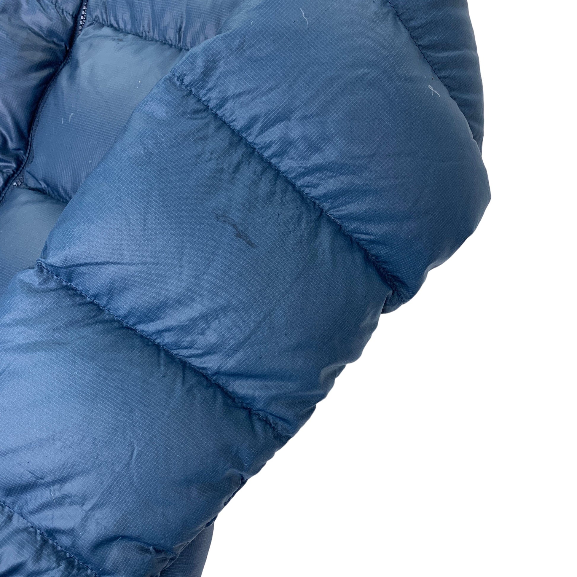 The North Face 700 Nuptse - Women L The North Face The North Face coat outerwear pufferseason second hand vintage shop österreich germany deutschland angebot daunenjacke winterjacke jacke