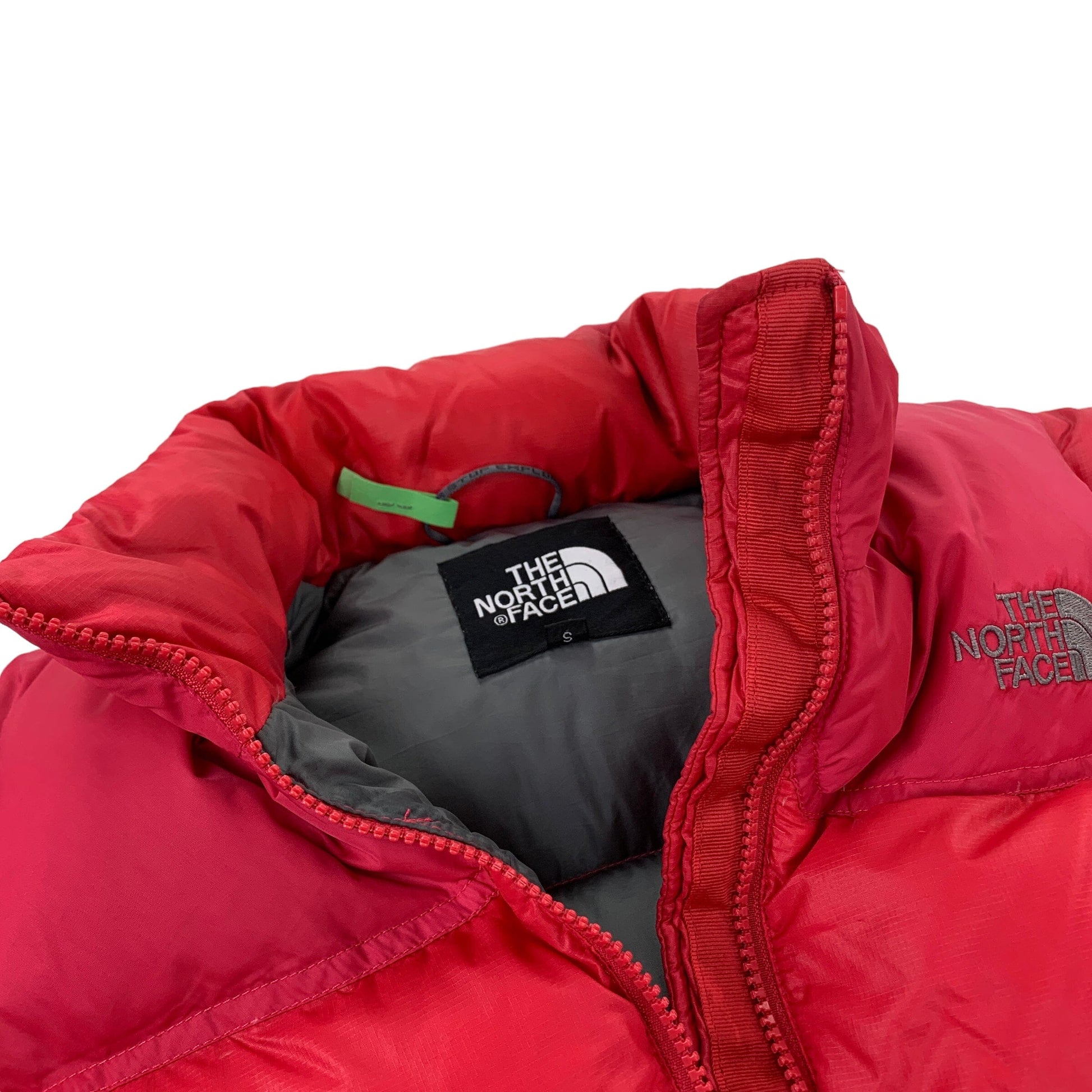 The North Face 700 Nuptse - Women Small The North Face The North Face coat outerwear pufferseason second hand vintage shop österreich germany deutschland angebot daunenjacke winterjacke jacke