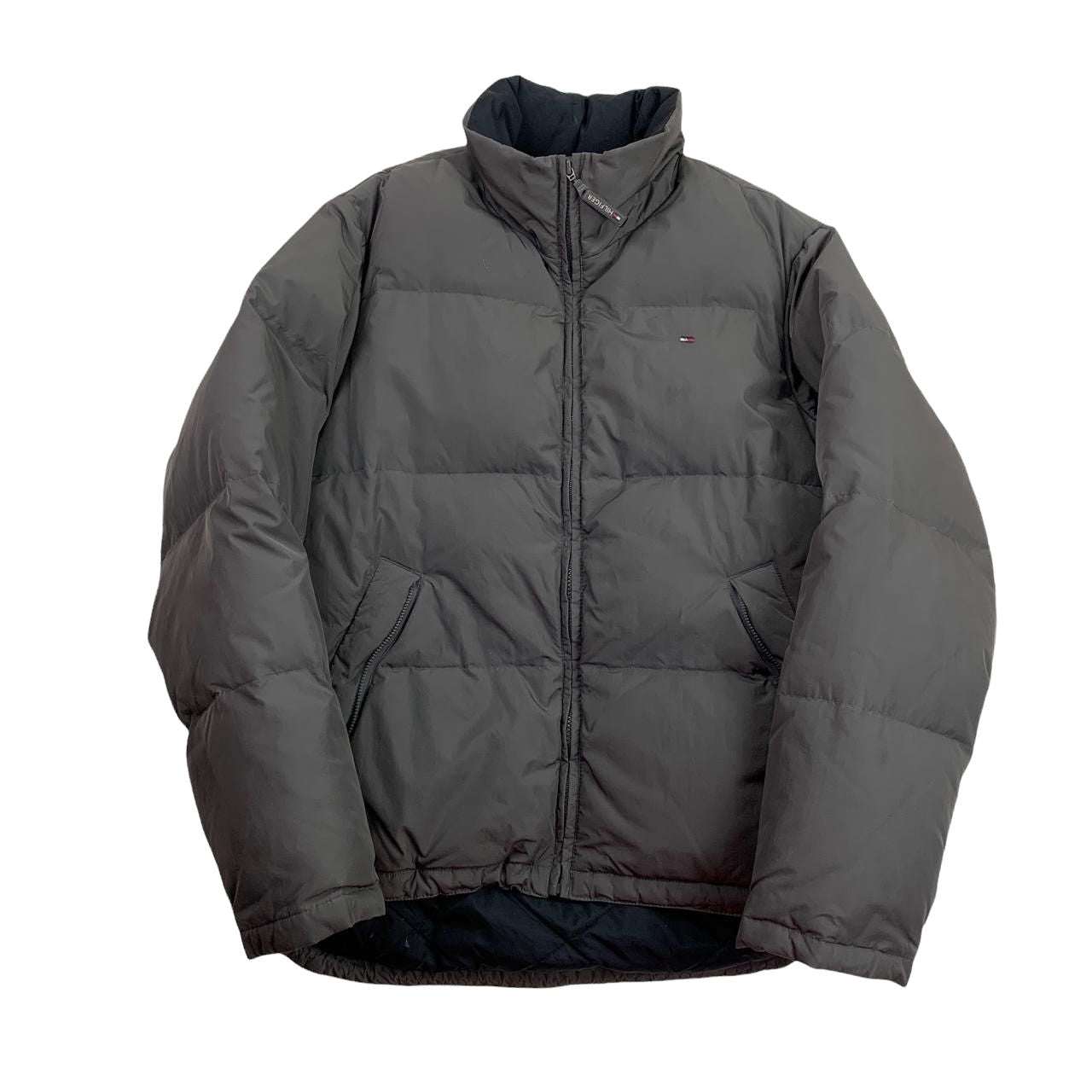 Tommy Hilfiger Puffer Jacket - M Tommy Hilfiger Tommy Hilfiger coat outerwear pufferseason second hand vintage shop österreich germany deutschland angebot daunenjacke winterjacke jacke