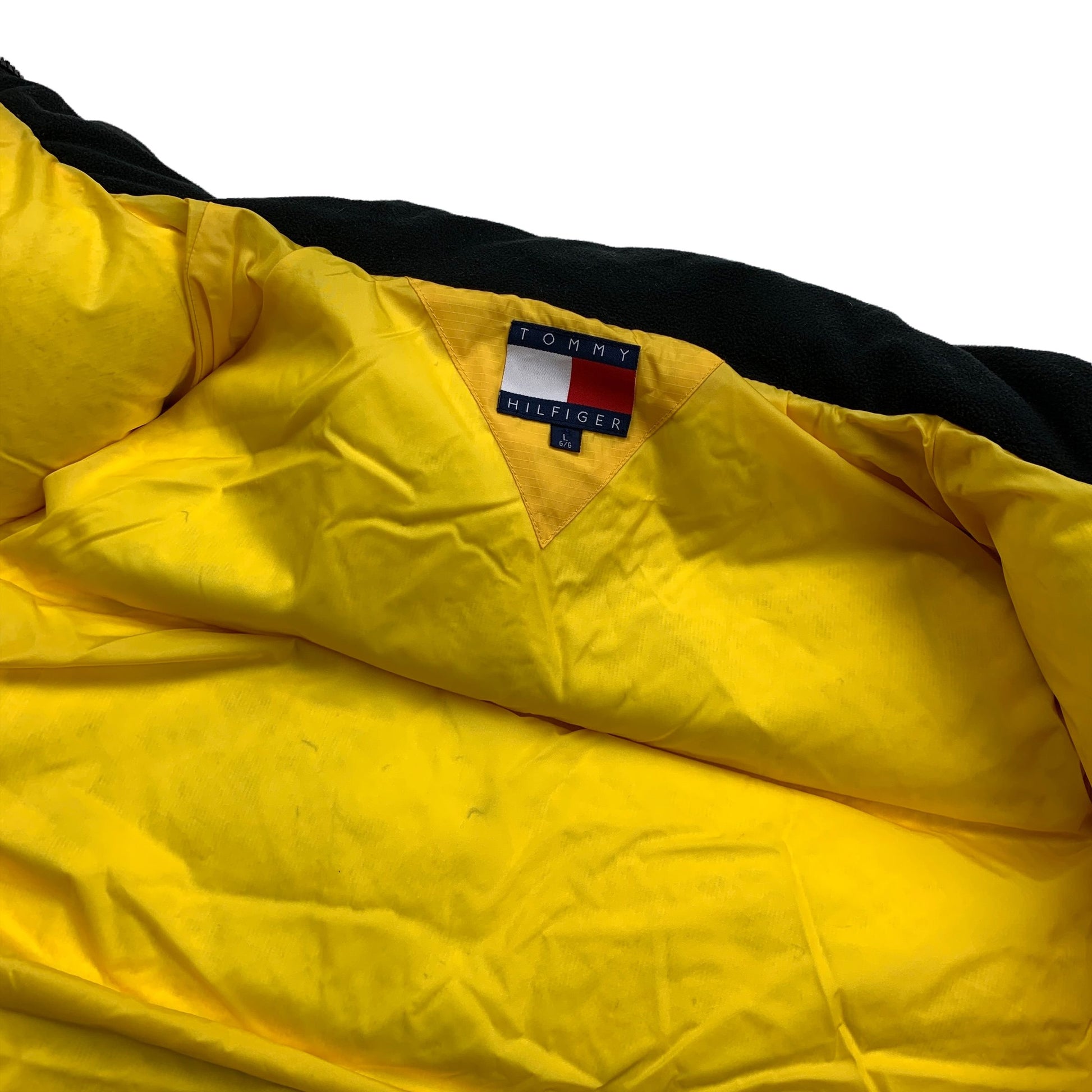 Tommy Hilfiger Puffer Vest - L Tommy Hilfiger Tommy Hilfiger coat outerwear pufferseason second hand vintage shop österreich germany deutschland angebot daunenjacke winterjacke jacke