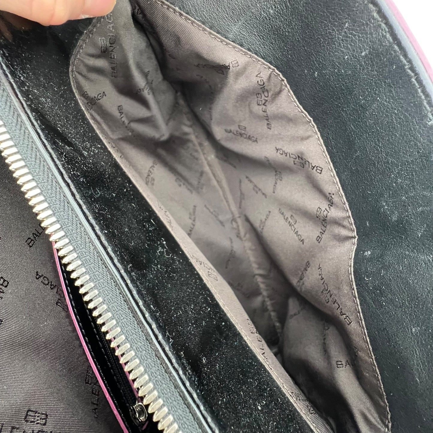 Vintage Balenciaga Bag Designer Bags Balenciaga coat outerwear pufferseason second hand vintage shop österreich germany deutschland angebot daunenjacke winterjacke jacke