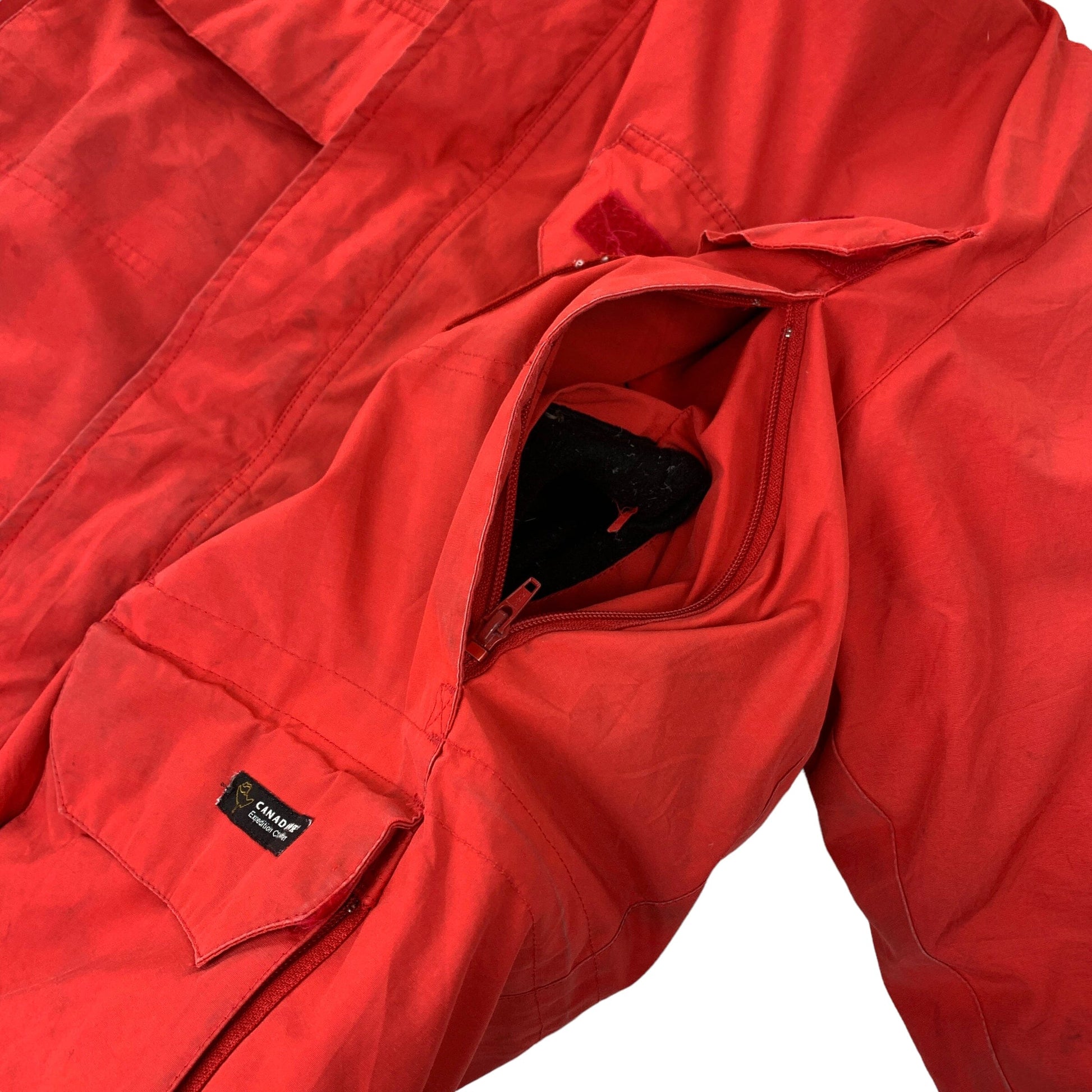 Vintage Canada Goose "BIG RED" Expedition Parka Coat Jacket Canada Goose Canada Goose coat outerwear pufferseason second hand vintage shop österreich germany deutschland angebot daunenjacke winterjacke jacke