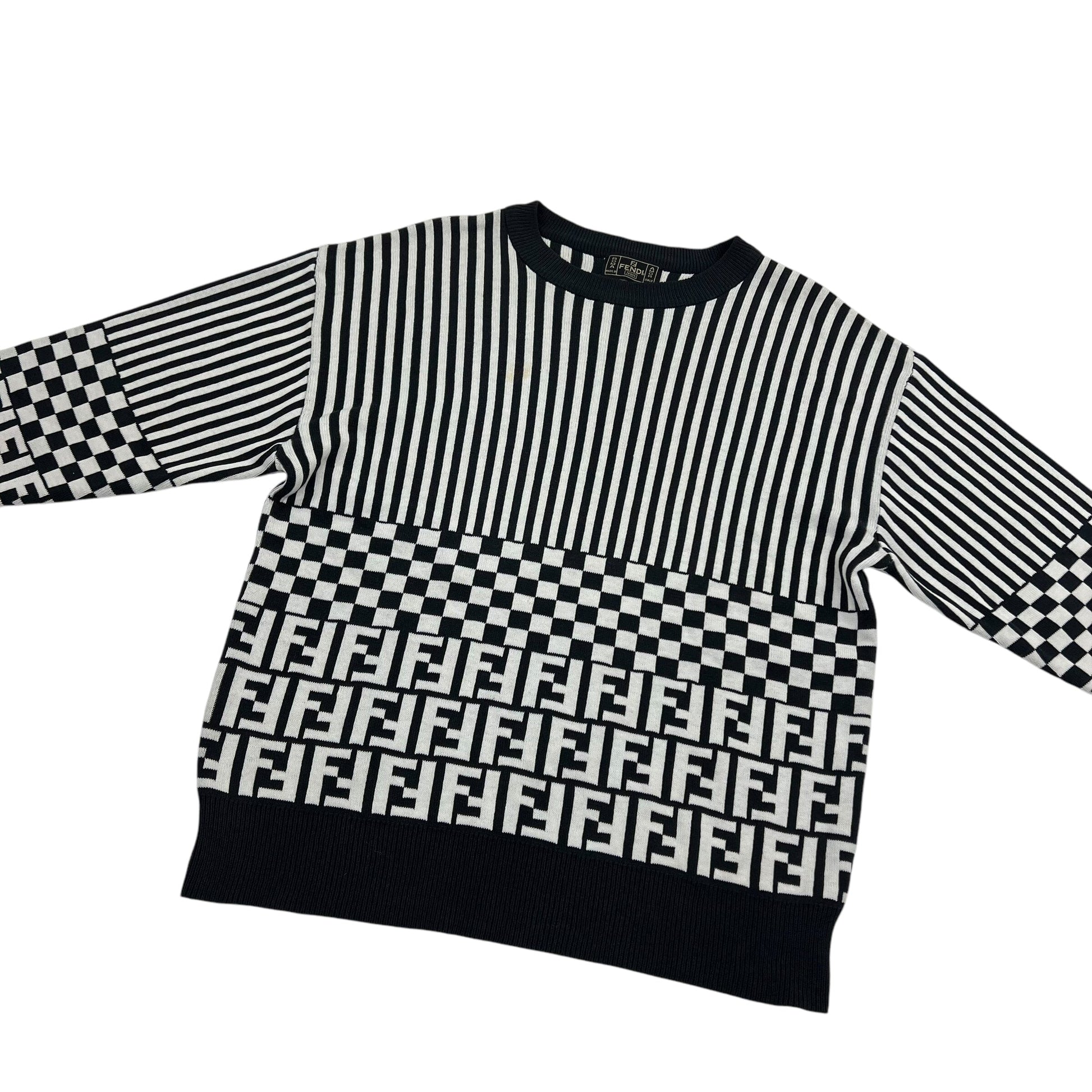 Vintage Fendi Sweater - S Sweaters Fendi coat outerwear pufferseason second hand vintage shop österreich germany deutschland angebot daunenjacke winterjacke jacke