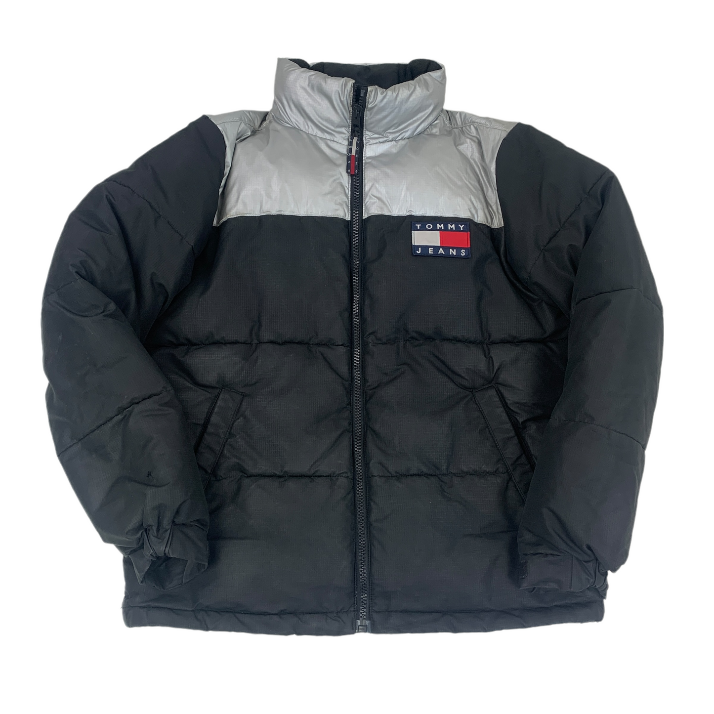 Tommy Hilfiger Puffer Jacket-pufferseasonwinter-secondhand-austria-vintage-sustainable-pre-owned-deal-sale-puffer-down-coat