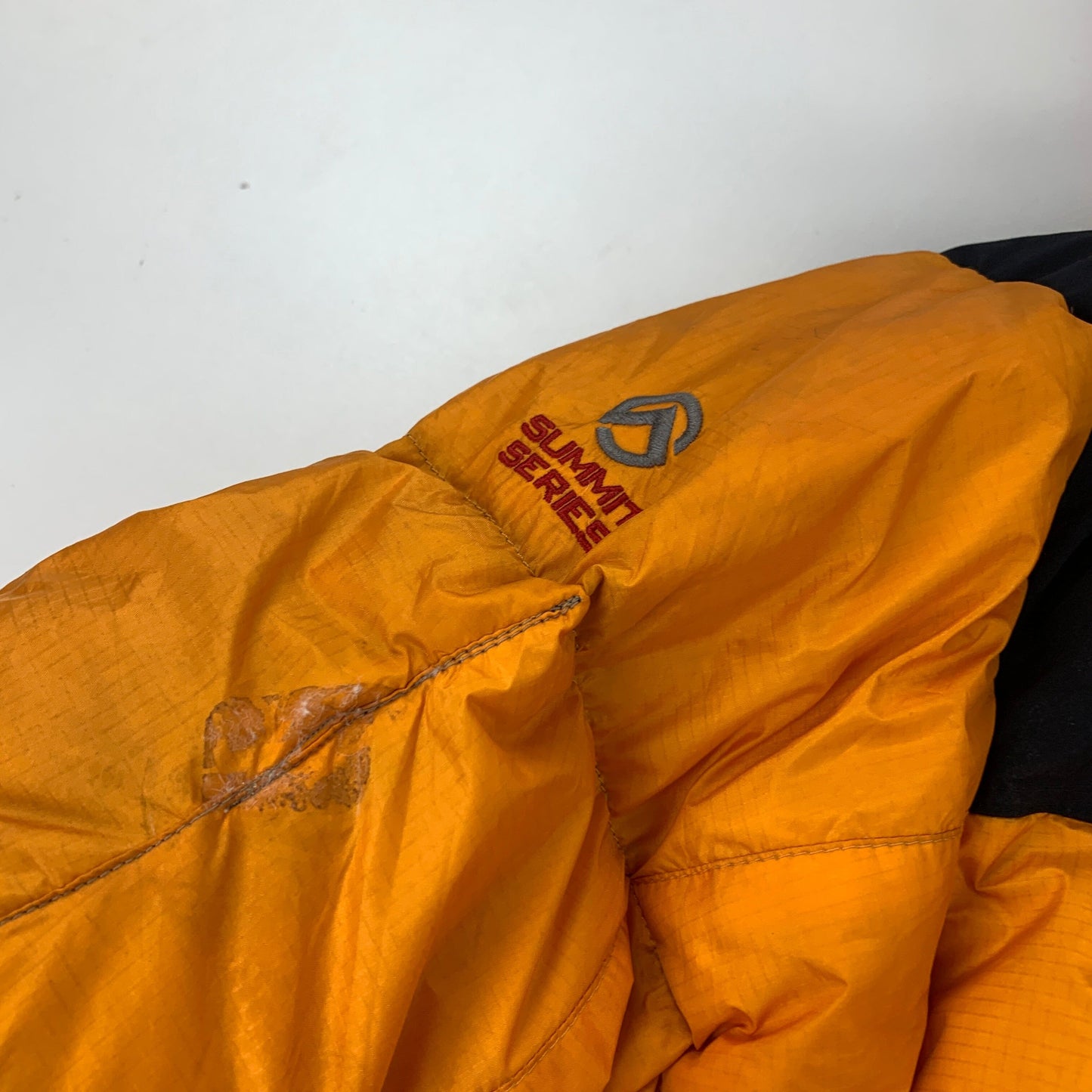 The North Face 700 Baltoro Windstopper Puffer - L The North Face The North Face coat outerwear pufferseason second hand vintage shop österreich germany deutschland angebot daunenjacke winterjacke jacke