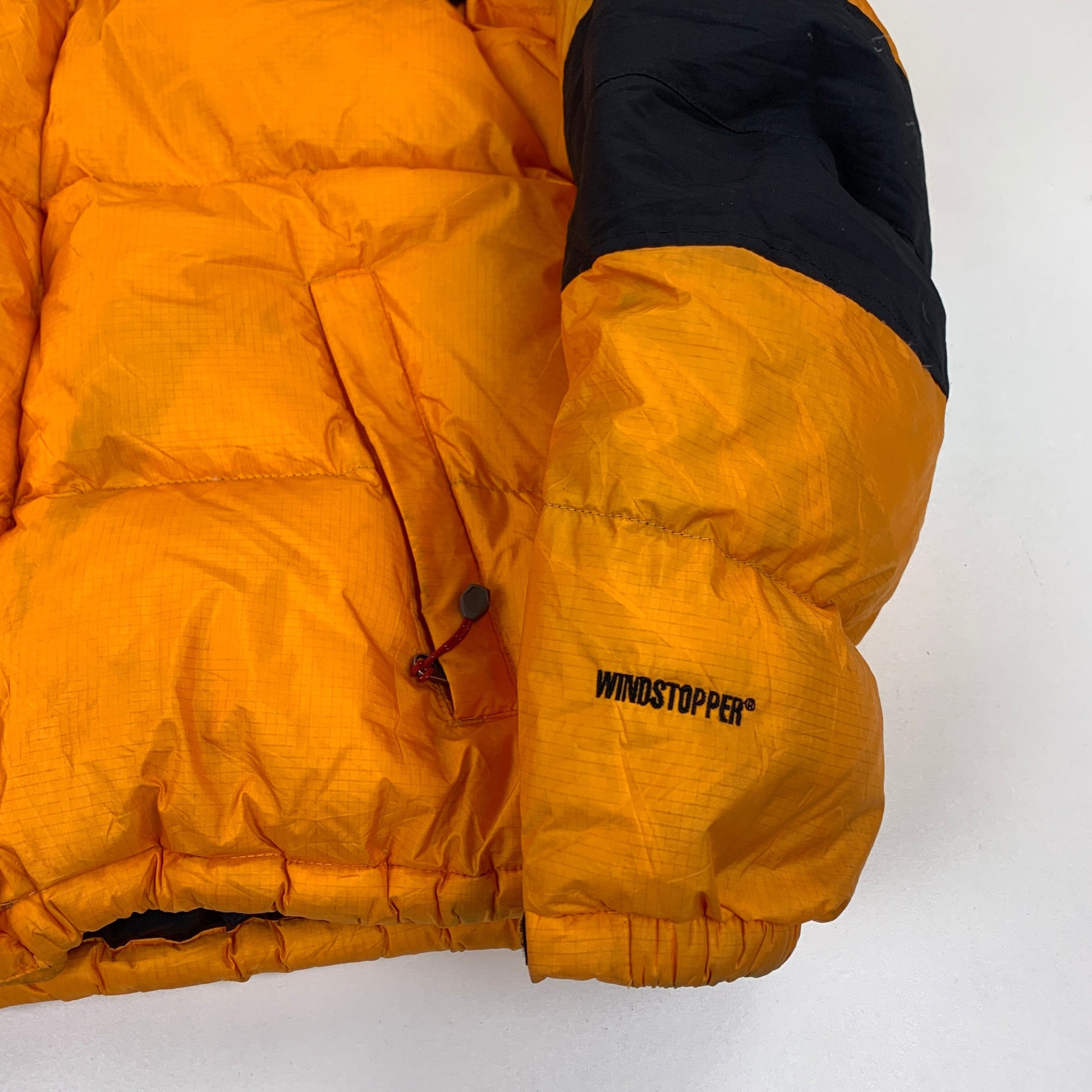The North Face 700 Baltoro Windstopper Puffer - S The North Face The North Face coat outerwear pufferseason second hand vintage shop österreich germany deutschland angebot daunenjacke winterjacke jacke