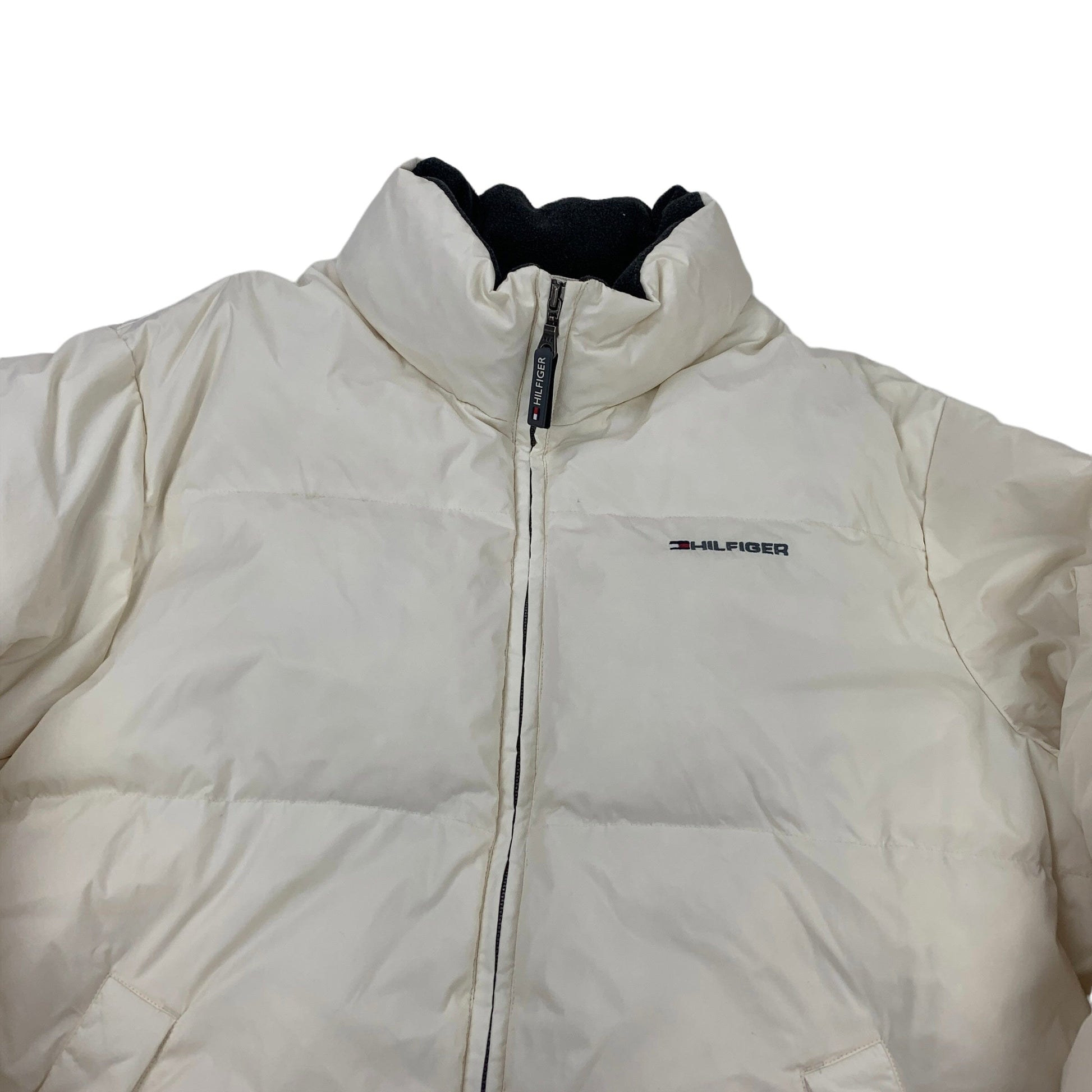 Tommy Hilfiger Puffer Jacket - L Tommy Hilfiger Tommy Hilfiger coat outerwear pufferseason second hand vintage shop österreich germany deutschland angebot daunenjacke winterjacke jacke