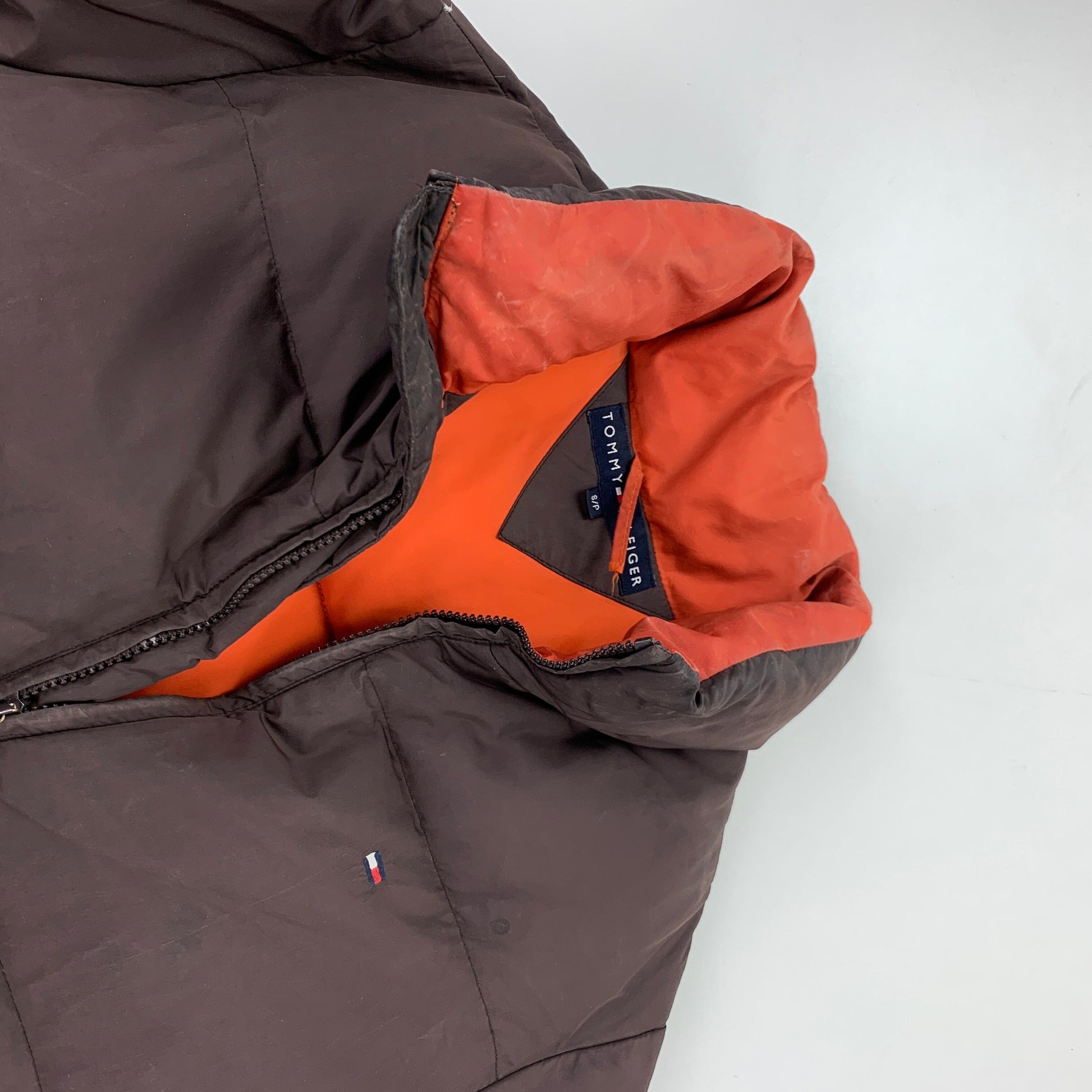 Tommy Hilfiger Winter Puffer Down Jacket - S Tommy Hilfiger Tommy Hilfiger coat outerwear pufferseason second hand vintage shop österreich germany deutschland angebot daunenjacke winterjacke jacke